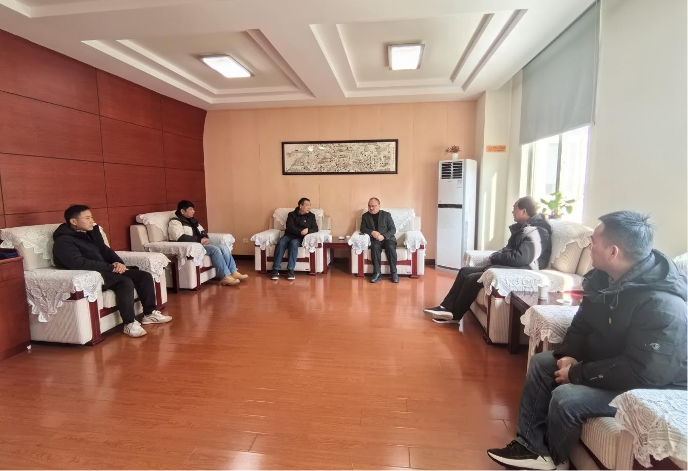 党建共建聚合力 专业赋能促治理